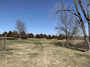 SE Adams St, Topeka, KS 66609