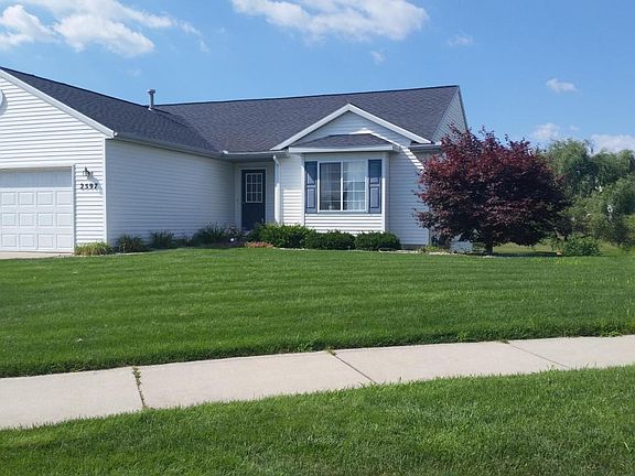 2nd image of 2597 Picadilly Dr SW