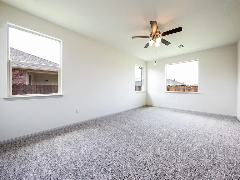 16809 Aventura Ave — Photo 27