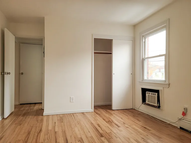 482 Joralemon St #C4 — Photo 7