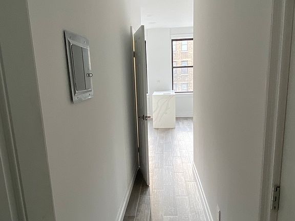 4th image of 30-13 Broadway #3F