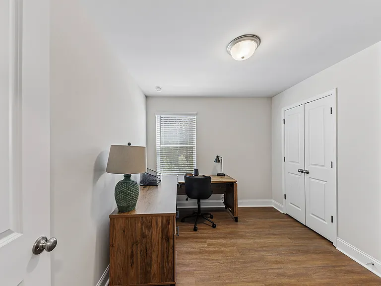 Pine Valley Commons — Photo 14