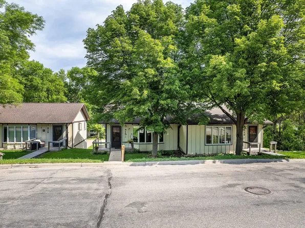 415 2nd Ave SE, Pelican Rapids, MN 56572