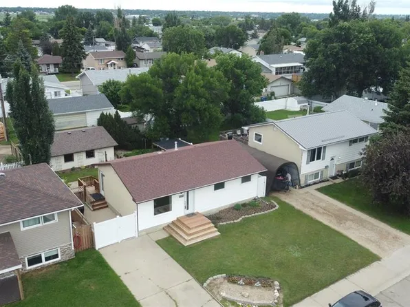 1538 Smith STREET, Moose Jaw, SK S6H 6V8