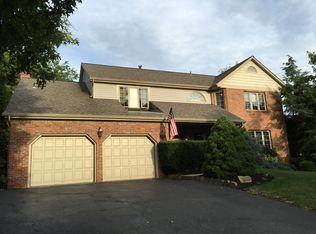 1737 Taper Dr, Pittsburgh, PA 15241