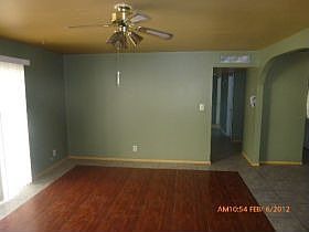 3rd image of 317 S Wallace Dr
