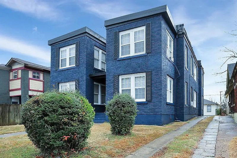 Building Photo - 1920 Lamar Ave #3