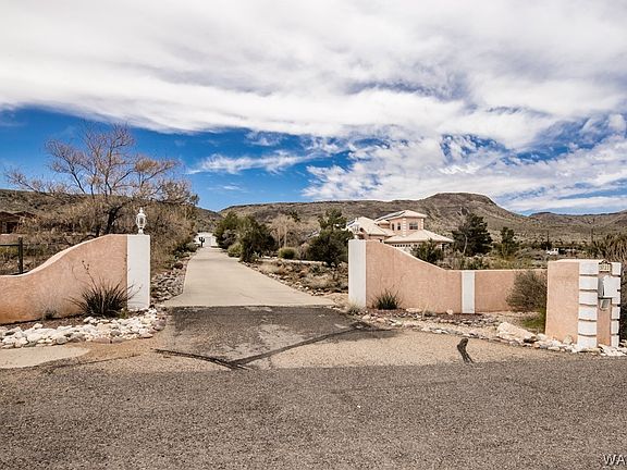3rd image of 3727 Cerbat Vistas Drive