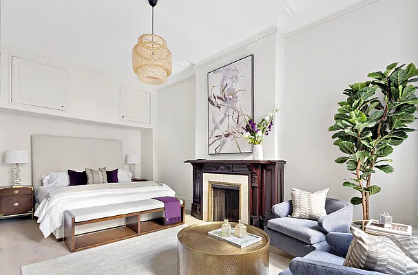 Sold by Compass | media 15