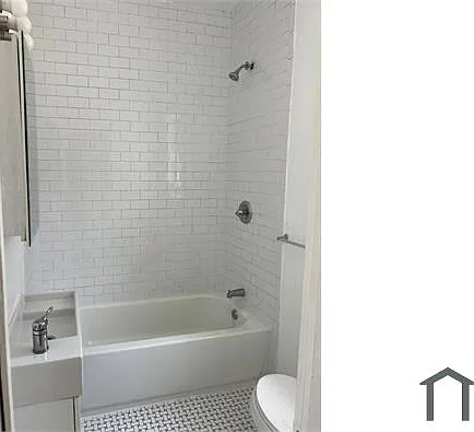 480 NE 162nd St #480 — Photo 6