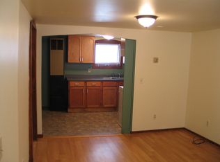 68 Hyde St #B, Burlington, VT 05401