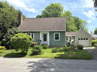 65 Hewitt St, Willimantic, CT 06226