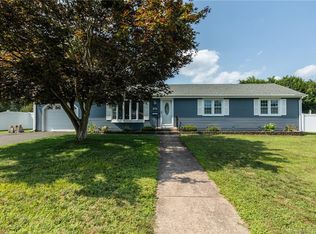 36 Rival Ct, East Hartford, CT 06118