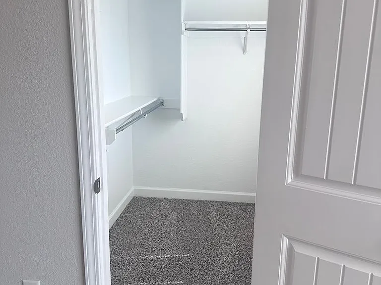1417 NE Mary Ct — Photo 12