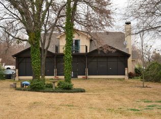118 Avery Ln, Mabank, TX 75156