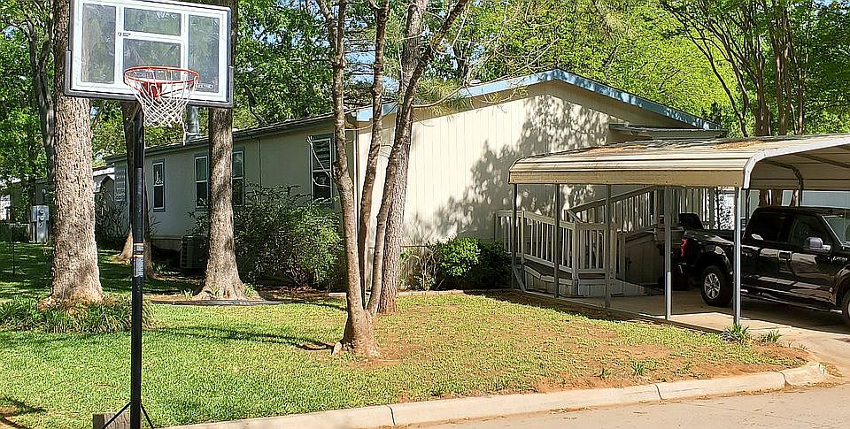 2nd image of 3732 Trinity Hills Ln
