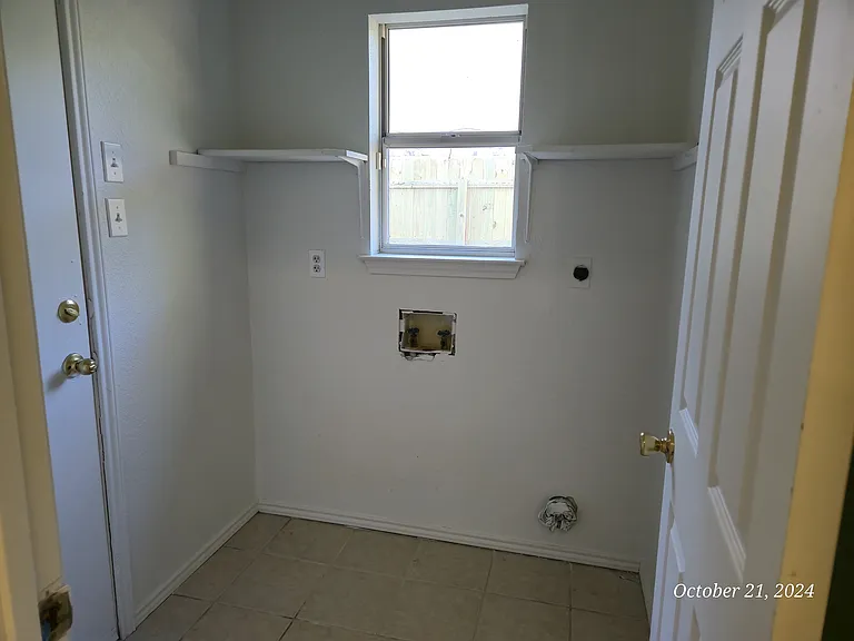 405 Alpine St — Photo 7