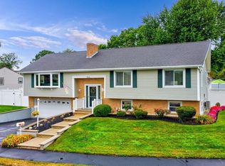 9 Spruce St, Stoneham, MA 02180