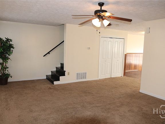 3rd image of 159 Highland Park Dr