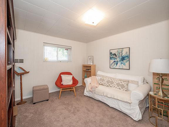5th image of 291 E Troy Way #A