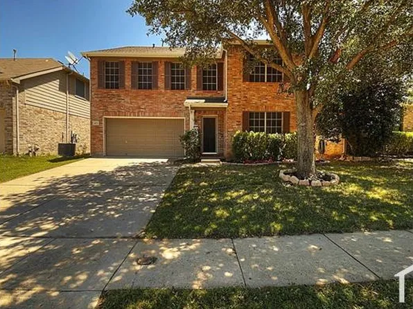 4137 Capstone Dr, Fort Worth, TX 76244