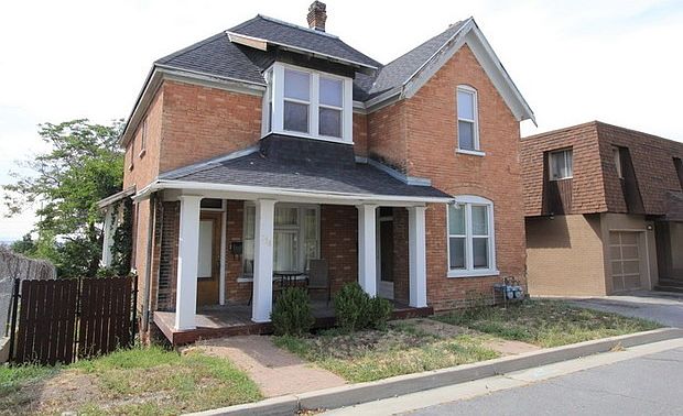 1st image of 338 S Elizabeth St