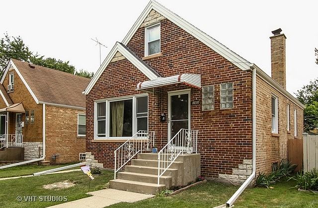 1st image of 242 Granville Ave
