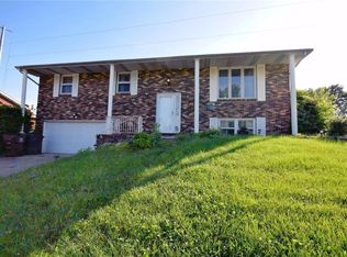 732 W Airwood Dr, East Alton, IL