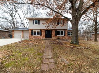 1208 Jake Ln, Columbia, MO 65203