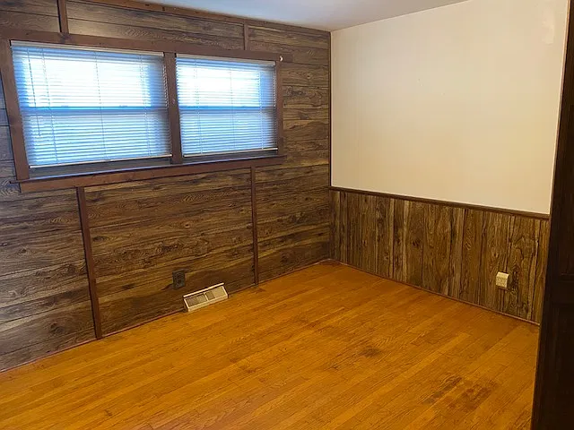 6142 W 63rd Pl — Photo 3