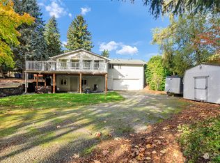 1323 Palm Dr, Fircrest, WA 98466