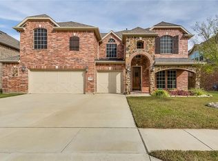 12712 Steadman Farms Dr, Fort Worth, TX 76244
