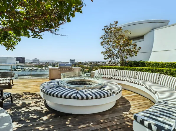 8500 Burton Way APT 504, Los Angeles, CA 90048