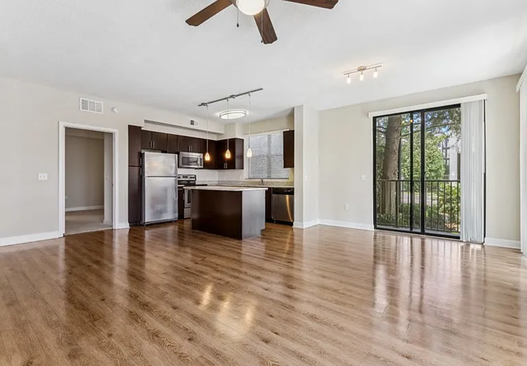Lantower Westshore — Photo 27
