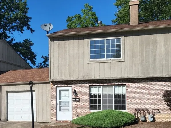 9663 Ryan Dr, Mentor, OH 44060
