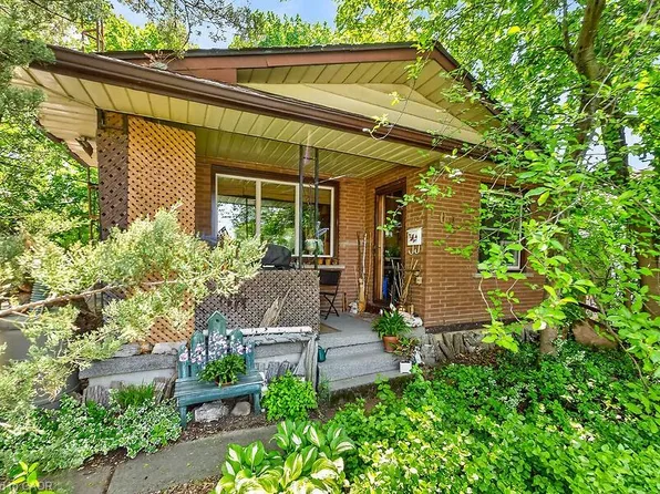104 Teal Ave, Hamilton, ON L8E 3B4