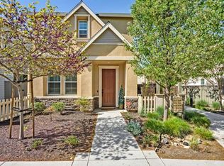 217 S Park Ct, Martinez, CA 94553