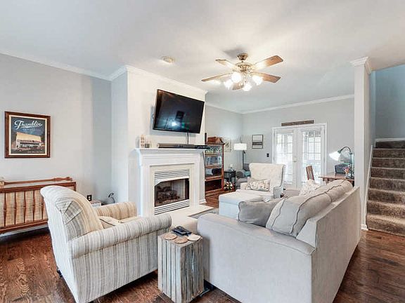 5th image of 1205 Buckingham Cir