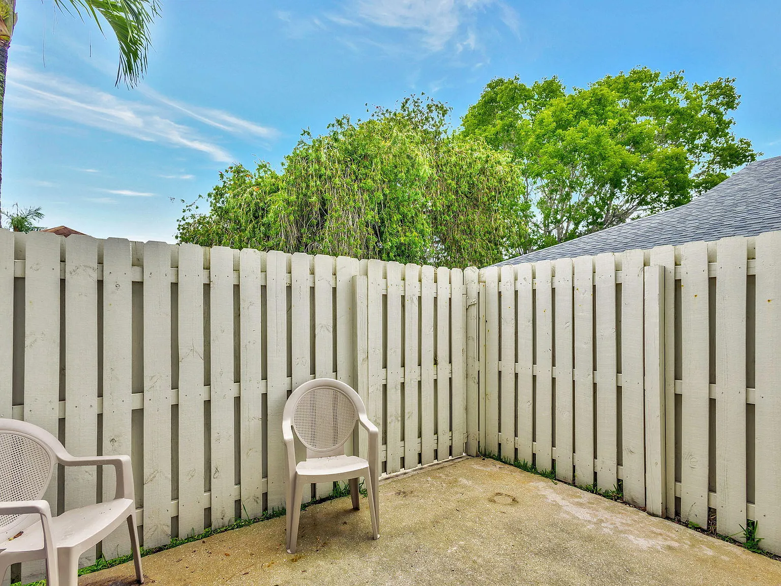 3 bed, 2.5 bath, 1536 sqft, $5,000 — Photo 3