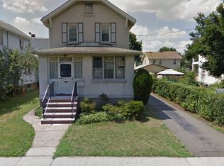 498 Summit Ave, Carlstadt, NJ 07072