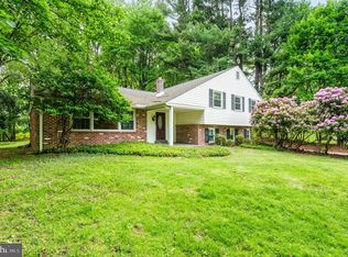 130 Sweigart Ln, Aston, PA 19014