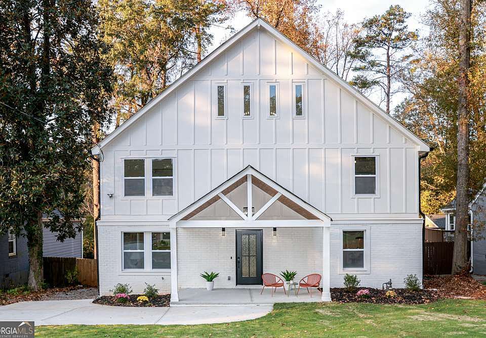 1st image of 2566 Creekwood Ter