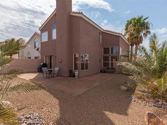 5th image of 7126 Paradise Bay Dr