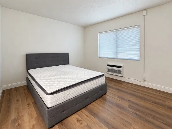 The Tarry Motel, 1828 Victorian Ave #2, Sparks, NV 89431