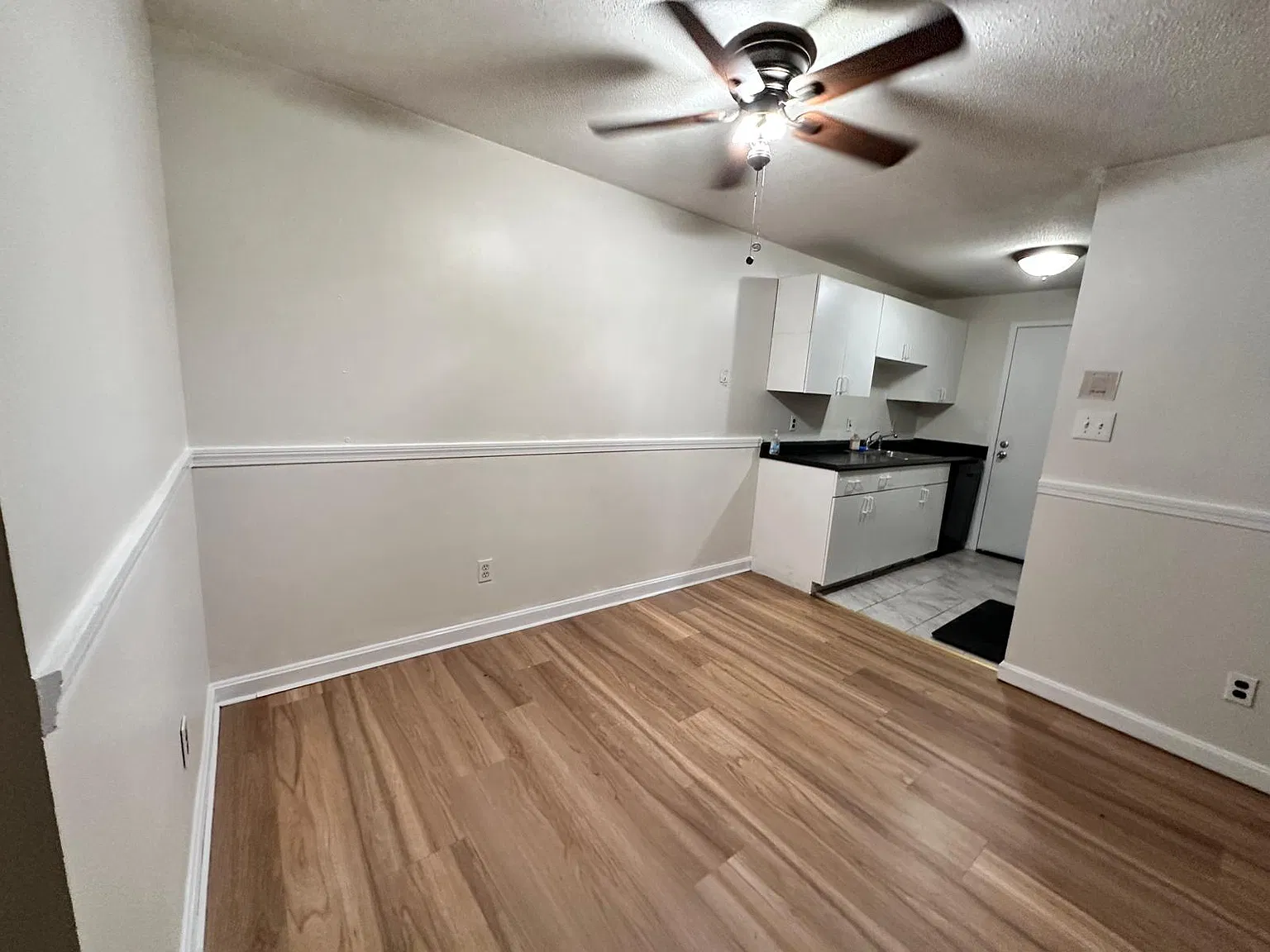 1 bed, 778 sqft, $1,925 — Photo 3