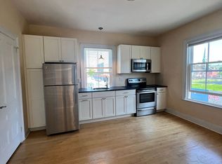 33 Pine St #3, Burlington, VT 05401