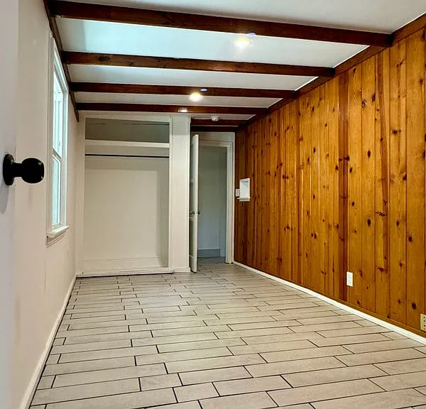1619 Oak Dr — Photo 13