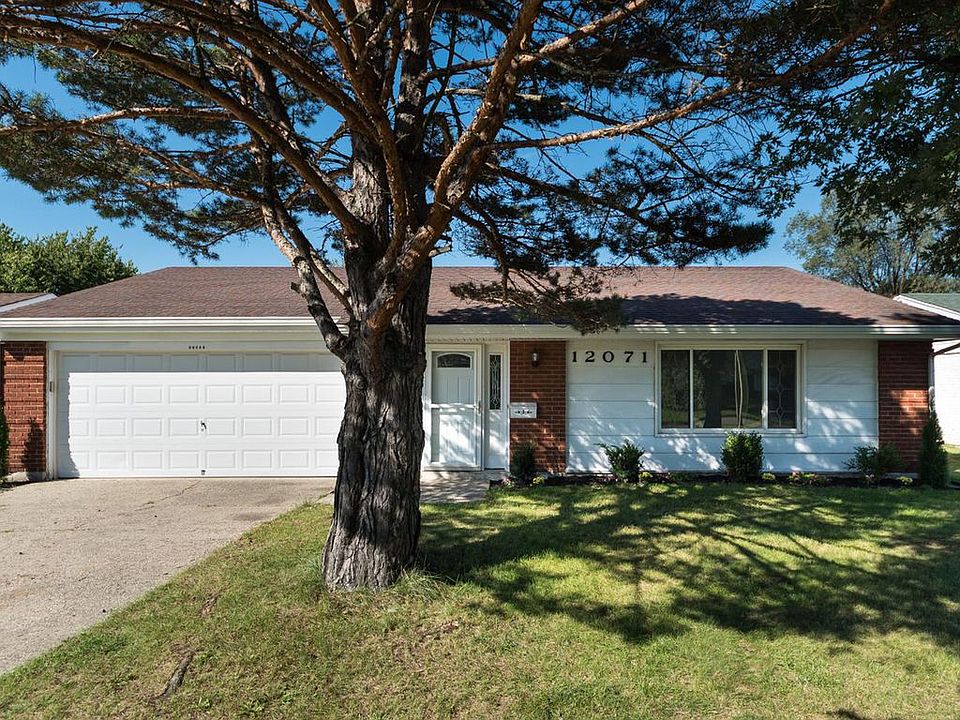 1st image of 12071 Hitchcock Dr
