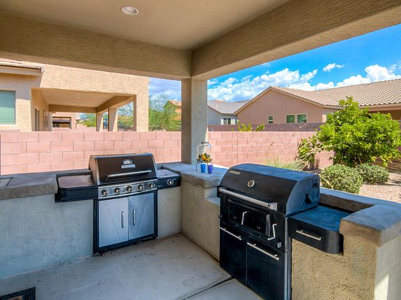 2nd image of 1106 E Empire Canyon Ln