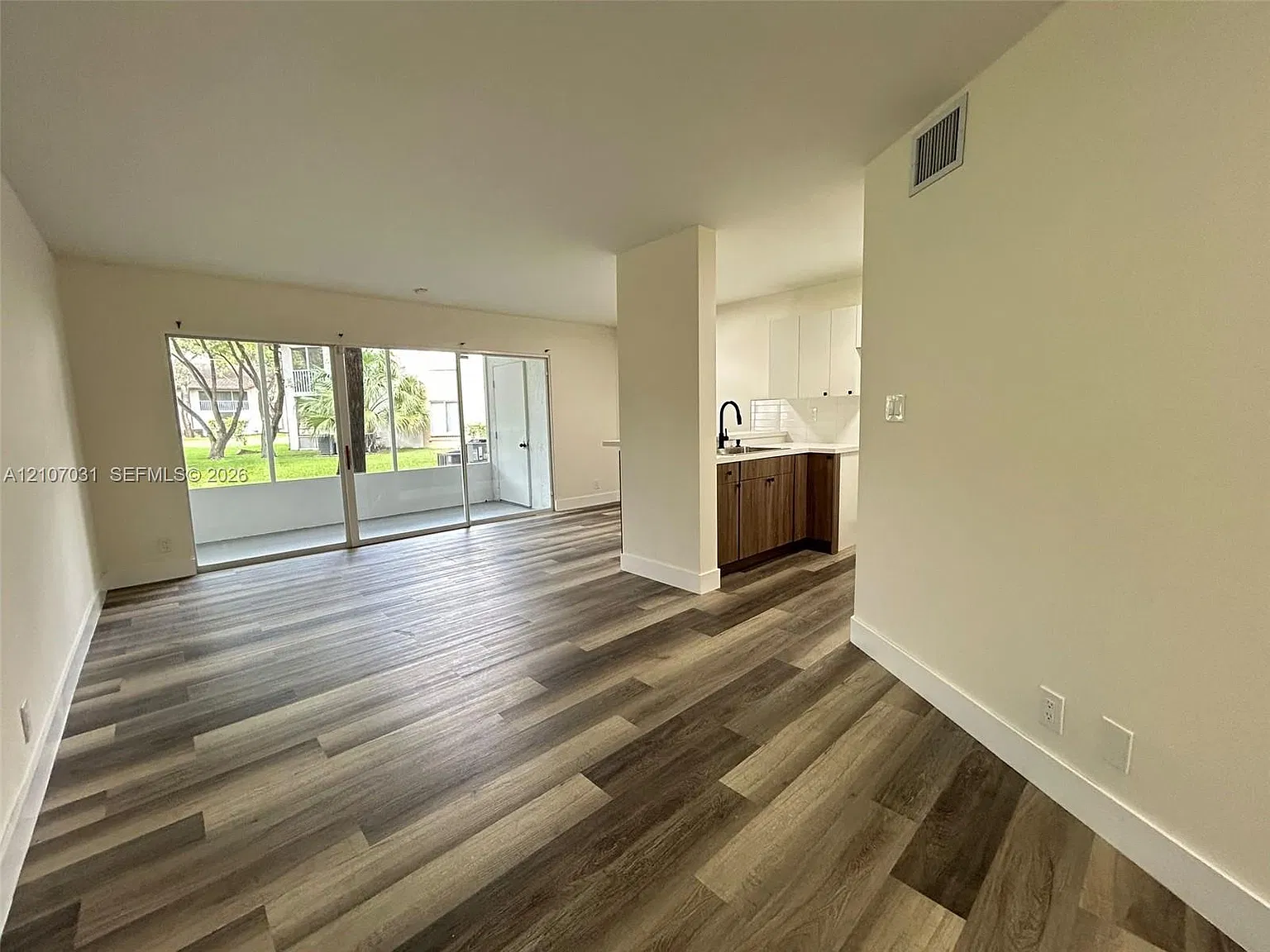 Parc Vista Condo — Photo 4